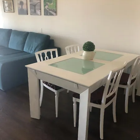 Apartment Qiu Lux *