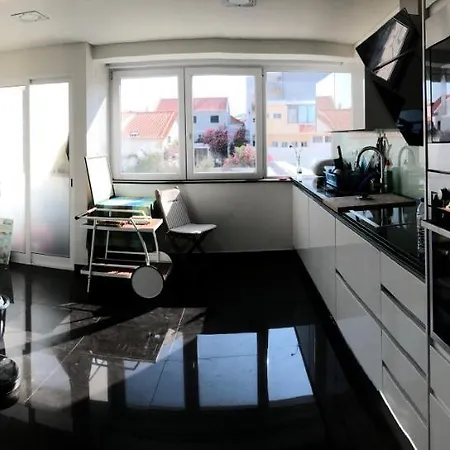 Qiu Lux Apartment Costa da Caparica