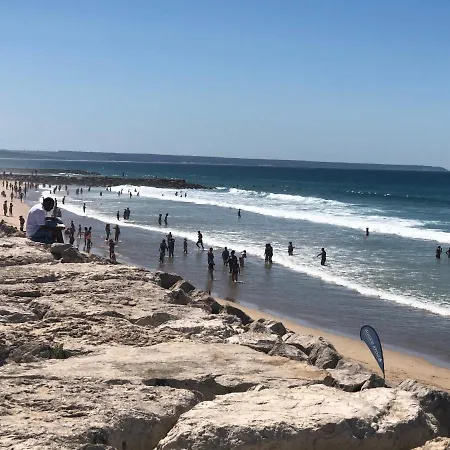 Qiu Lux Costa da Caparica