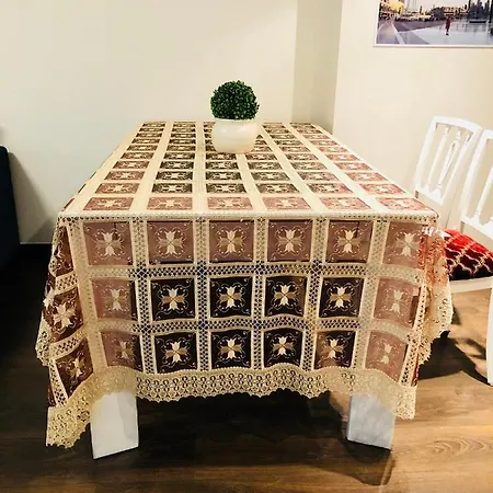 Qiu Lux コスタ・ダ・カパリカ